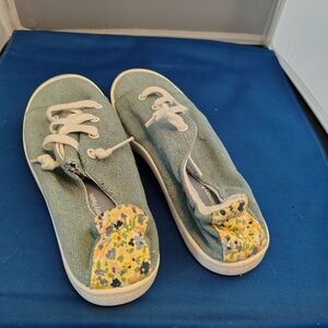 Time and Tru Women's Sneakers - Green with Yellow Floral